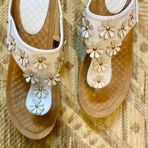 Birkenstock-Inspired Floral Wedge Sandals, Faux Leather & Gold Details - Size 11